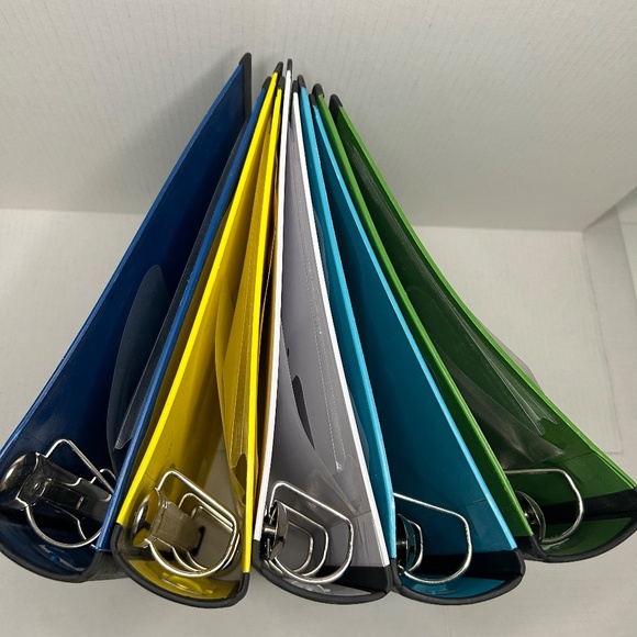 Staples Heavy Duty 2" 3-Ring Better Binder - Picture 3 of 15